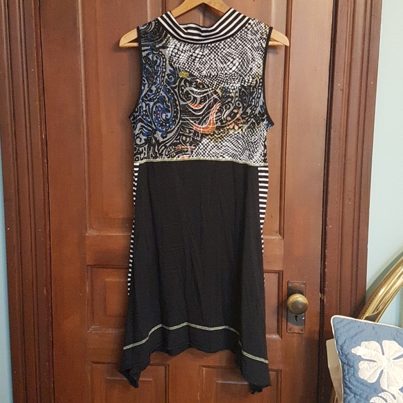 Eclectic Tunic Top - Picture 2 of 5